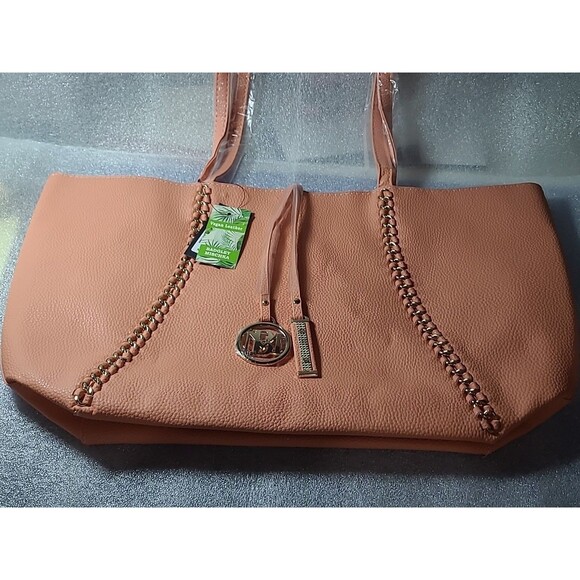 Badgley Mischka Tote Coral Gold Hardware NWT - Picture 1 of 4